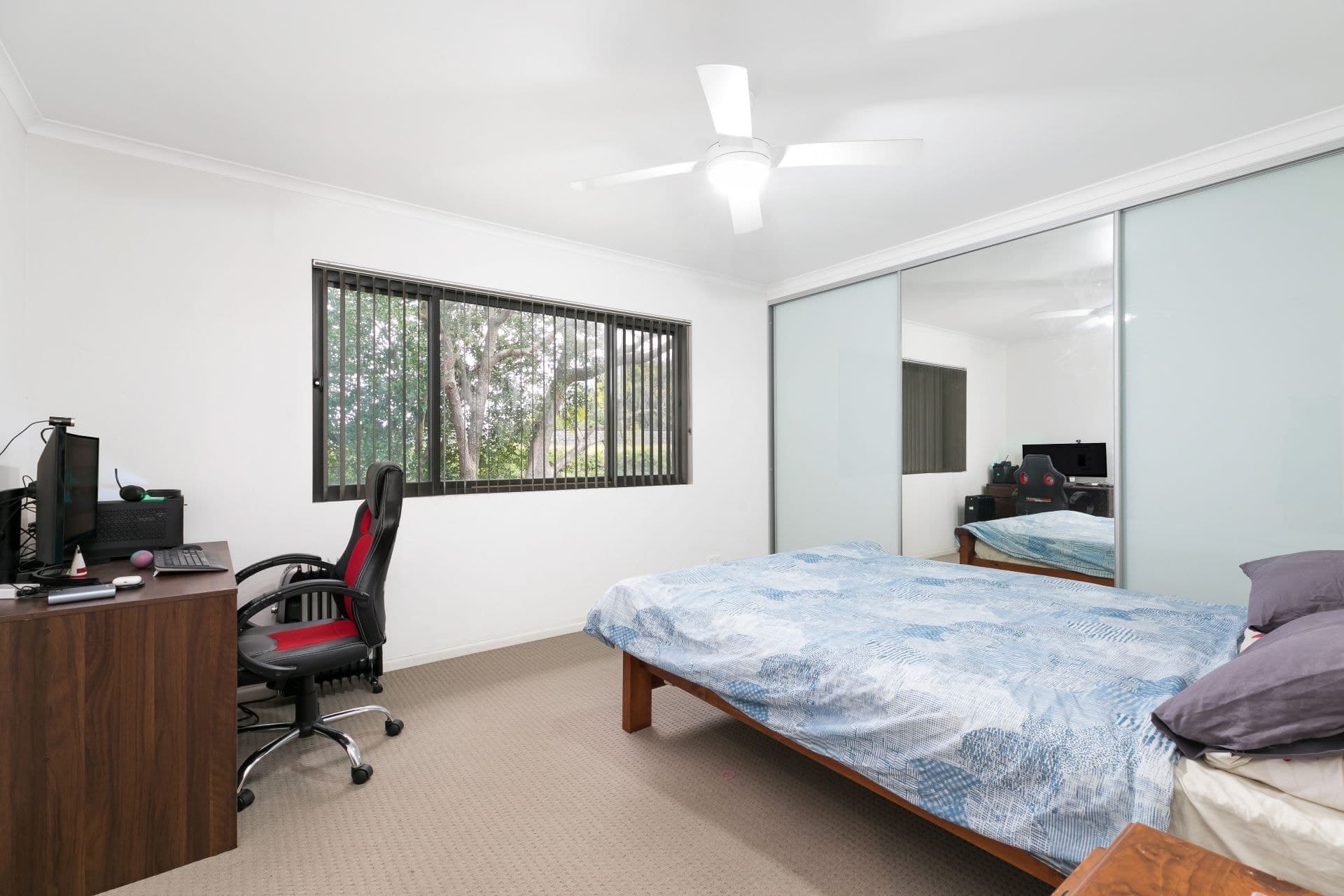 33 Hinkler Avenue, CARINGBAH, Caringbah - Thumbnail 6