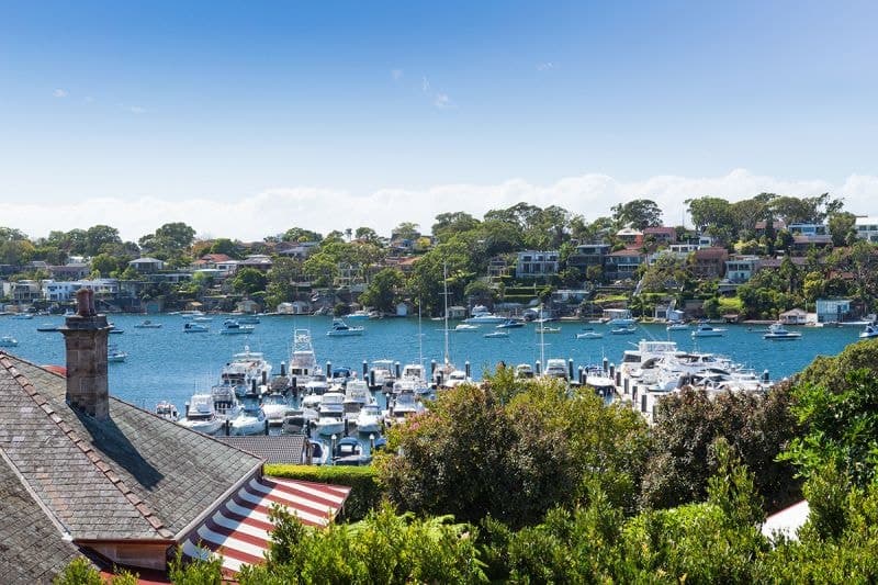52 Fernleigh Road, CARINGBAH SOUTH, Caringbah South - Thumbnail 2