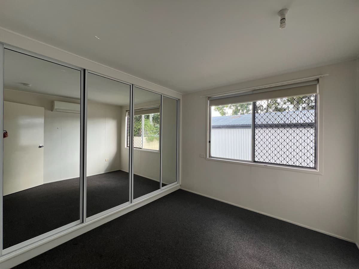 96 Ruby Street, EMERALD QLD 4720, Emerald - Thumbnail 5