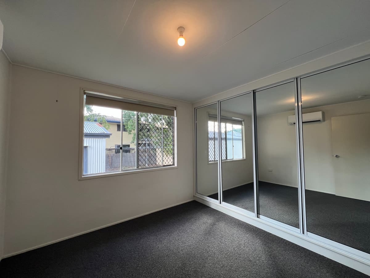 96 Ruby Street, EMERALD QLD 4720, Emerald - Thumbnail 6
