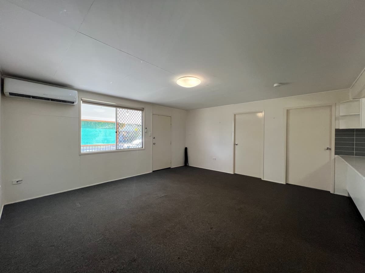 96 Ruby Street, EMERALD QLD 4720, Emerald - Thumbnail 8