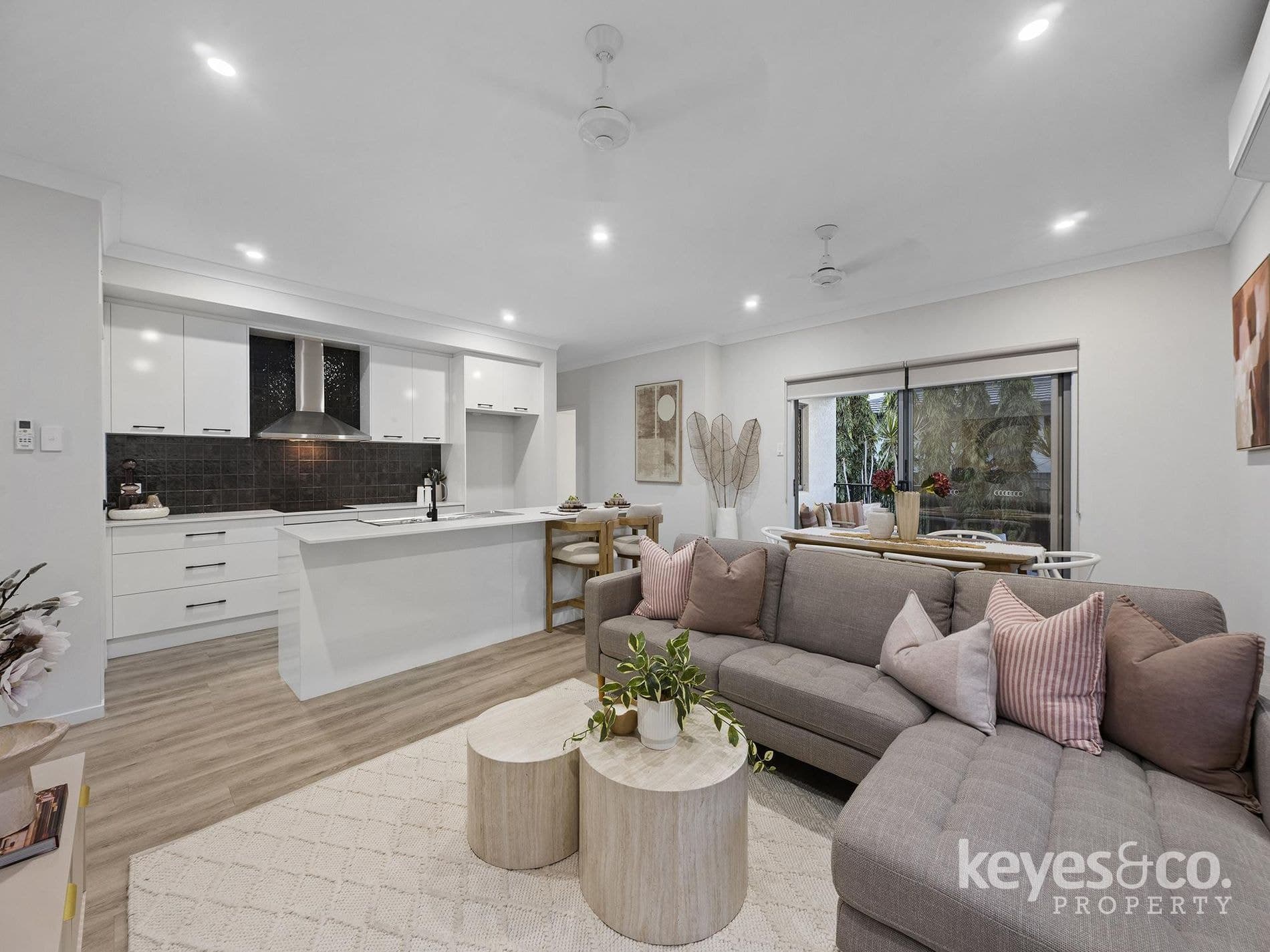 13 Stableford Grove, 13 Stableford Grove - Image 1
