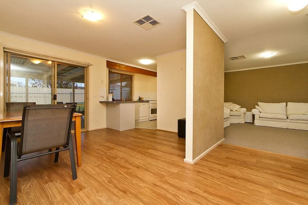 34 Ware Avenue, West Wodonga, VIC, 3690, West Wodonga - Thumbnail 3