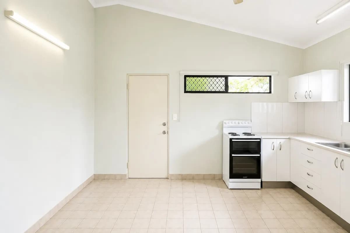 3/1 Gailes Court, Northlakes, NT, 0812, Northlakes - Thumbnail 2