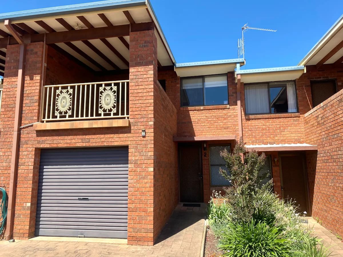 2/42 Evans Street, Cowra, NSW, 2794, Cowra - Image 1