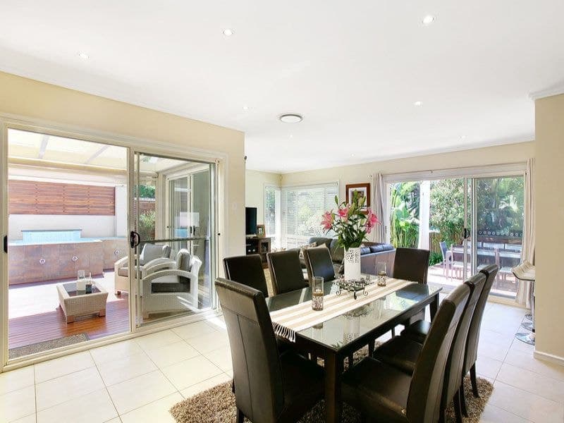 16a Saunders Bay Road, CARINGBAH SOUTH, Caringbah South - Thumbnail 2
