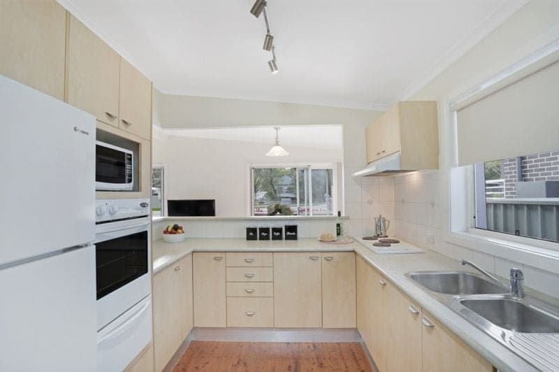 96 Telopea Avenue, CARINGBAH SOUTH, Caringbah South - Thumbnail 3