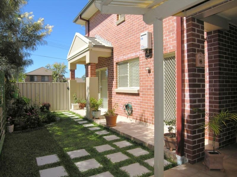 1/5 Wallumatta Road, CARINGBAH, Caringbah - Thumbnail 2