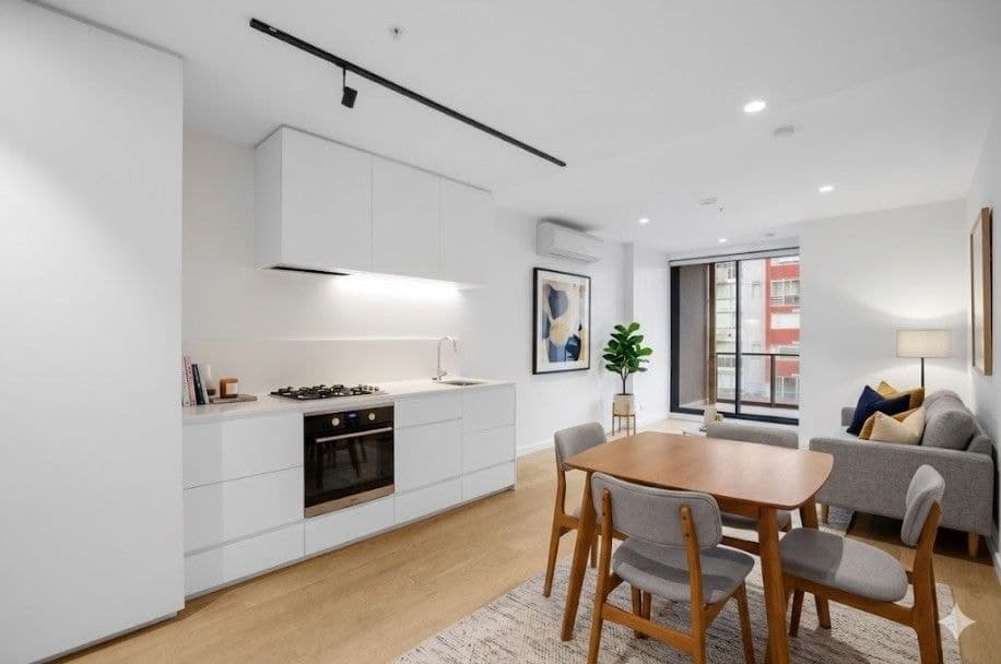 505/65 Dudley Street, WEST MELBOURNE, VIC 3003, West Melbourne - Thumbnail 3