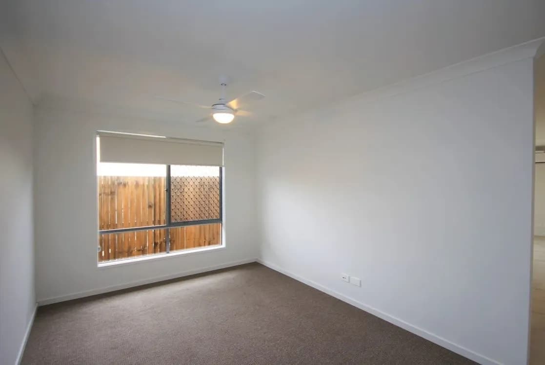 7 Naples Court, REDBANK, QLD 4301, Redbank - Thumbnail 4