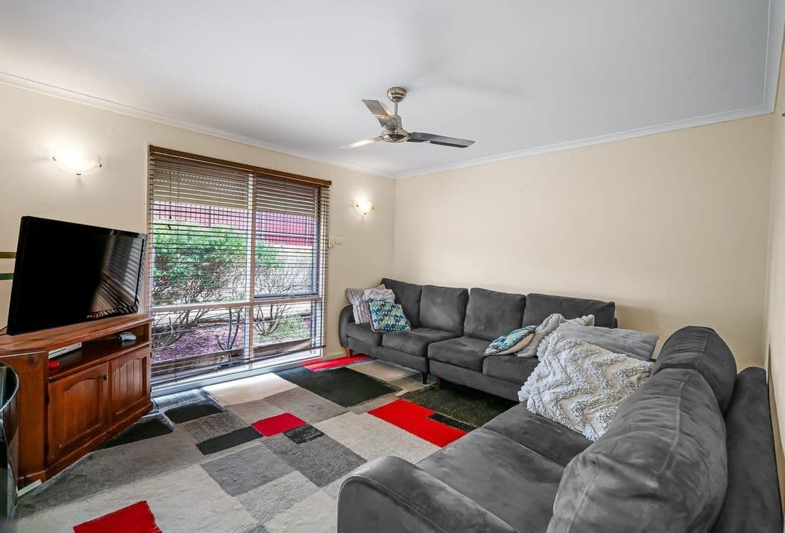 39 Cumberland Crescent, HUNTFIELD HEIGHTS, SA 5163, Huntfield Heights - Thumbnail 2