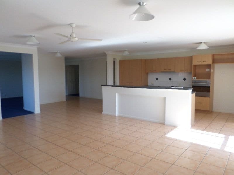 8 Sassafras Court, WARNER, QLD 4500, Warner - Thumbnail 4