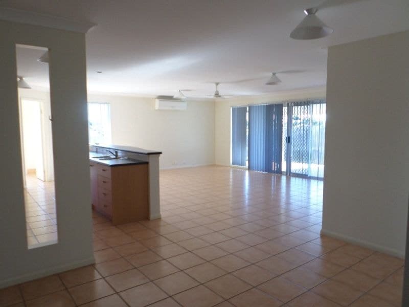 8 Sassafras Court, WARNER, QLD 4500, Warner - Thumbnail 5