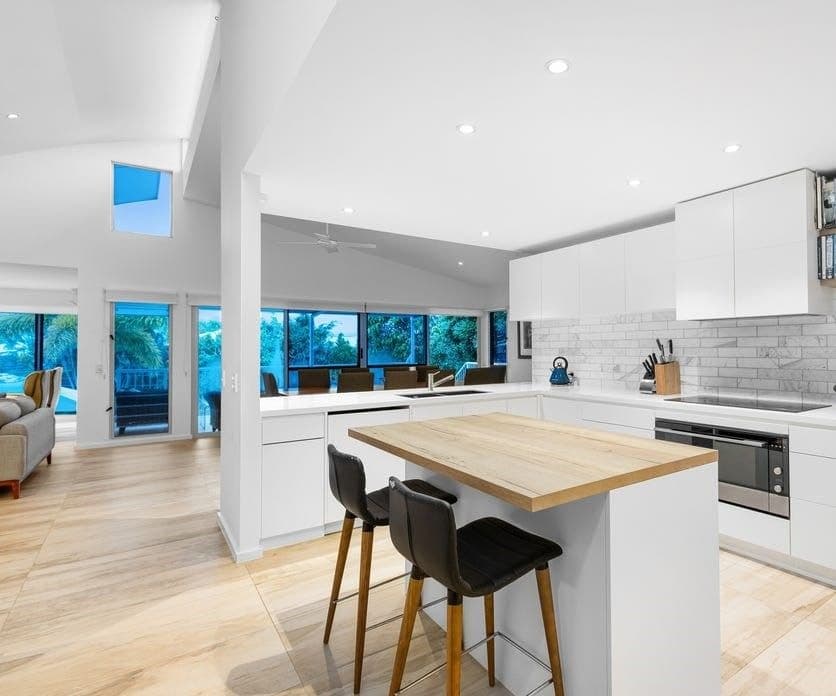 8 Tangmere Court, NOOSA HEADS, QLD, 4567, Noosa Heads - Thumbnail 2