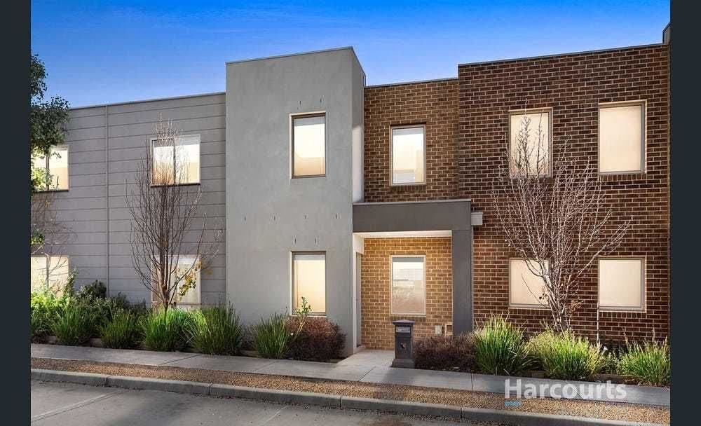 2/10 Bursaria Place, Craigieburn, VIC 3064, Craigieburn - Image 1