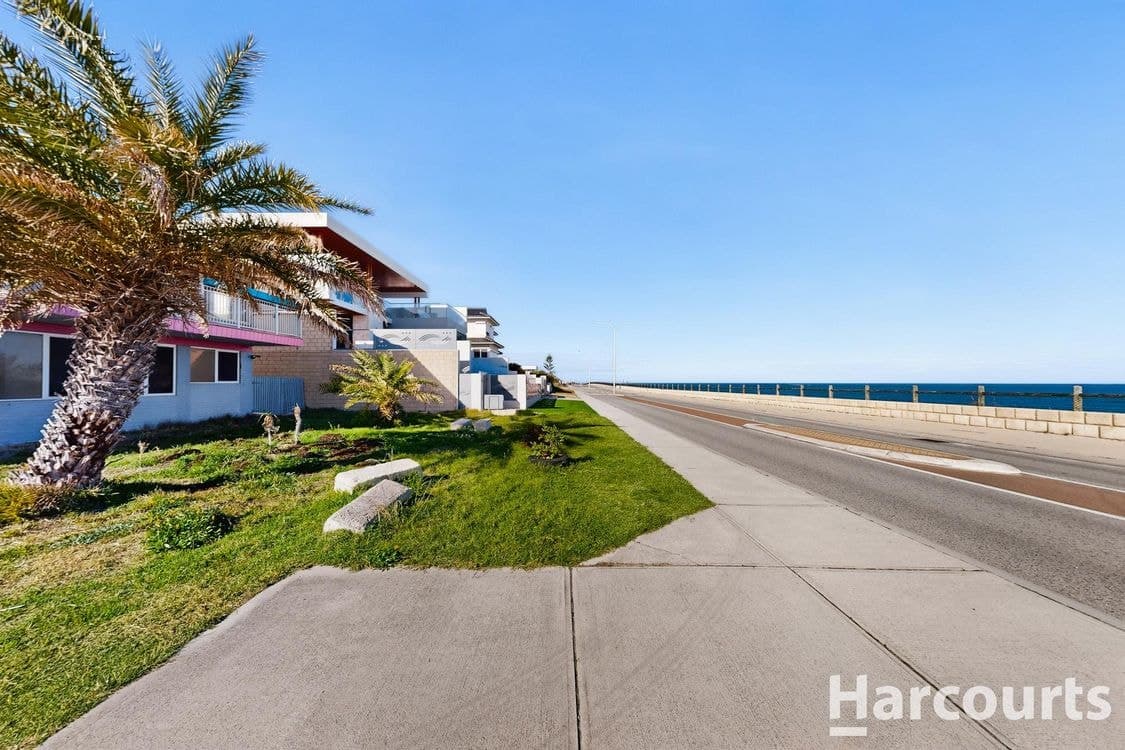 126 Ocean Drive, QUINNS ROCKS, WA 6030, Quinns Rocks - Thumbnail 2