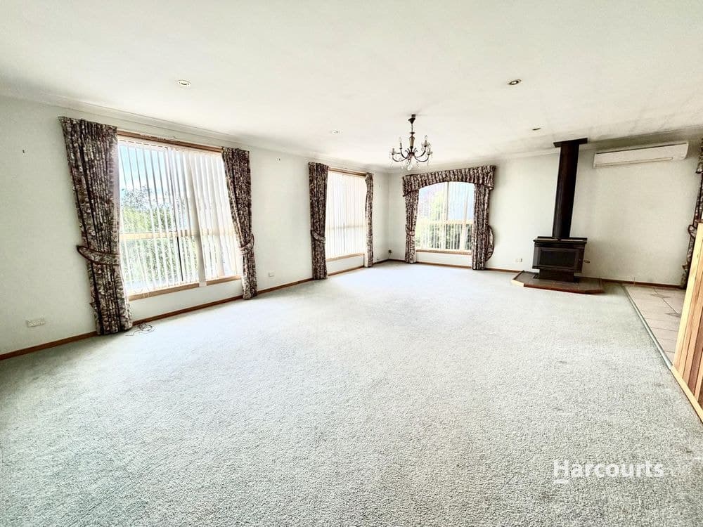 10 Heather Crescent, PARK GROVE, TAS 7320, Park Grove - Thumbnail 3