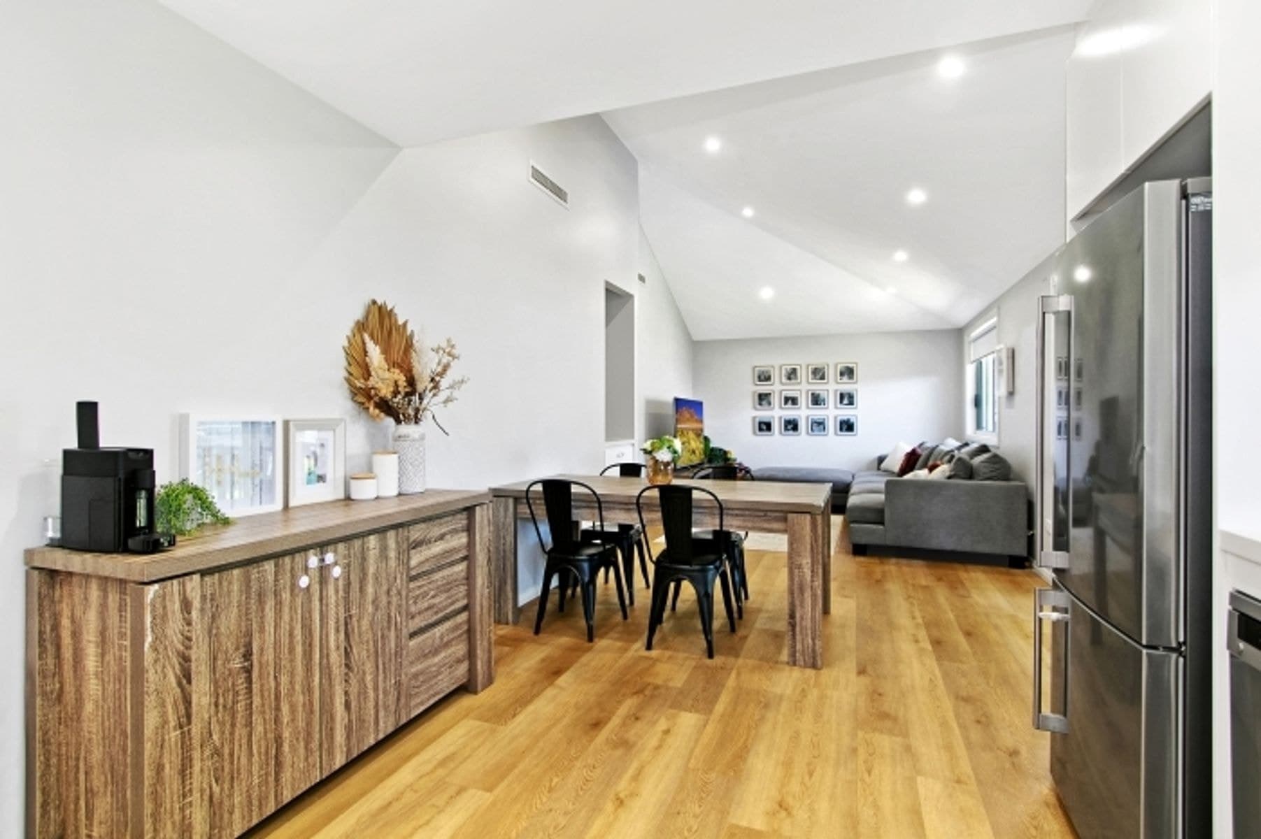 22 & 22A Moira Crescent, St Marys NSW 2760, St Marys - Thumbnail 4