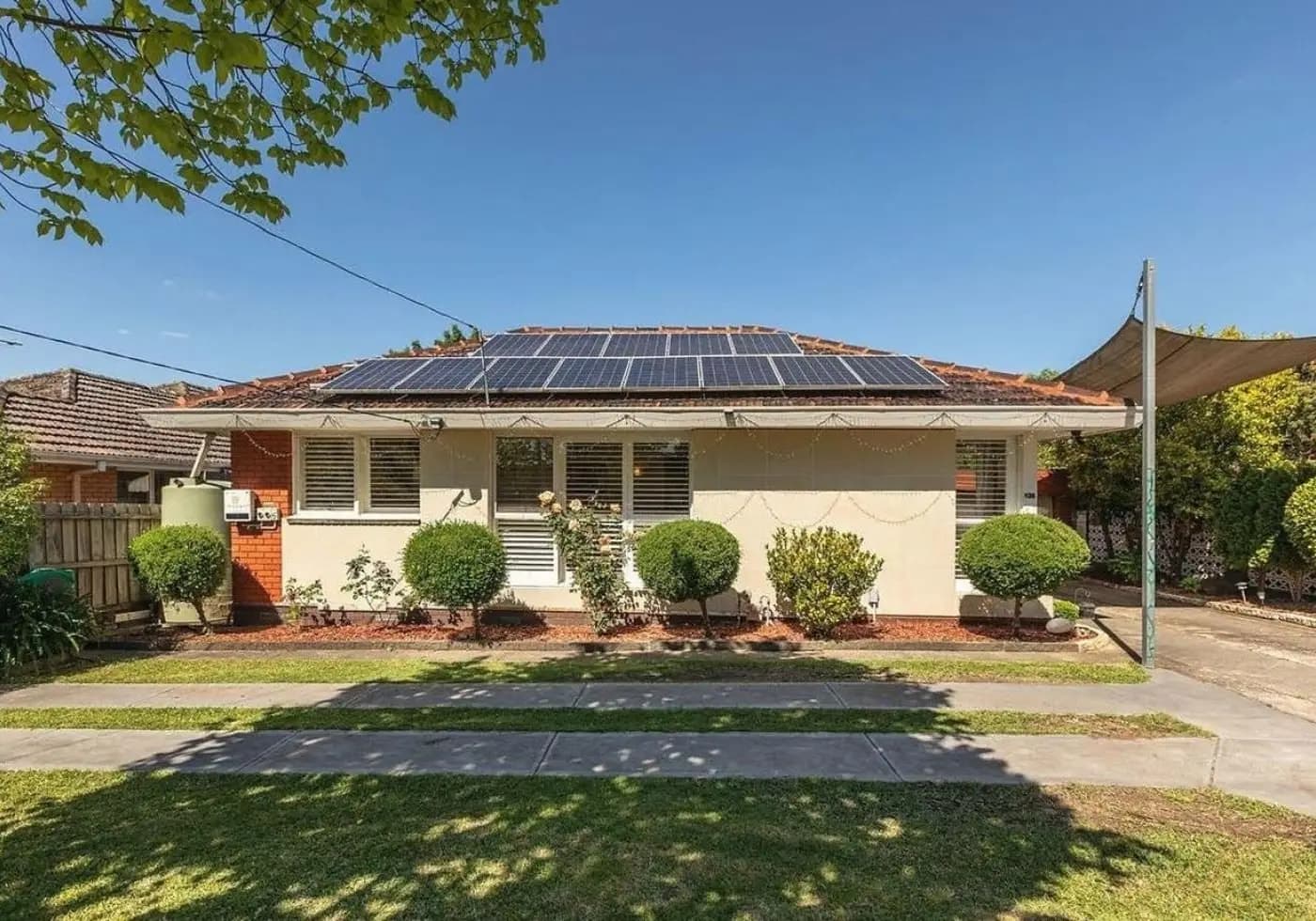 136 Church Road, Doncaster, VIC, Doncaster - Thumbnail 2
