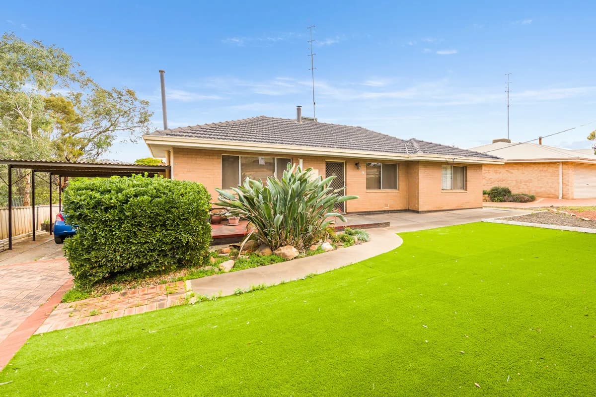 37 Goomalling Road, Northam, WA, 6401, Northam - Thumbnail 2