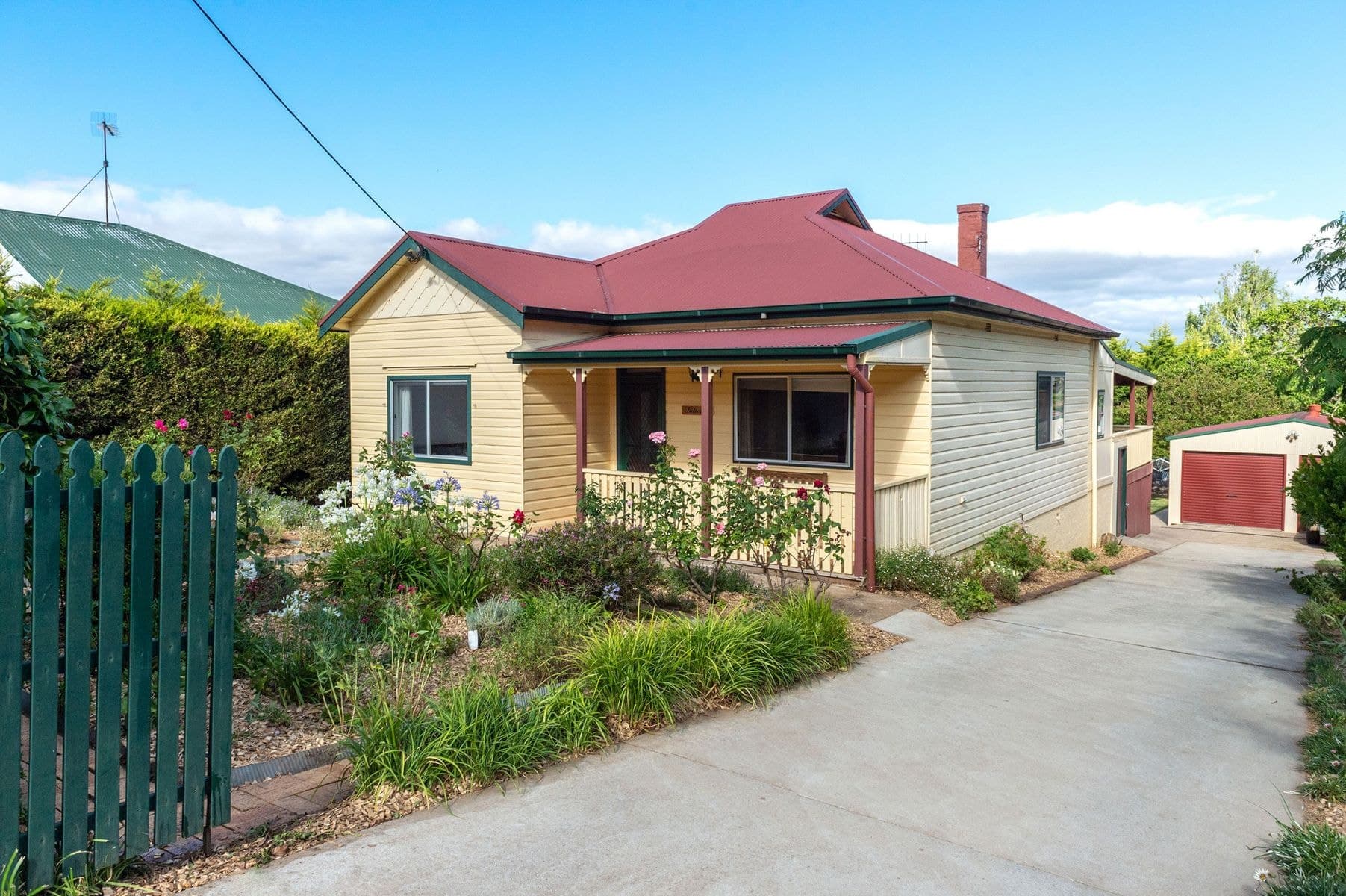 8 Raven Street, Yass NSW 2582, Yass - Thumbnail 2