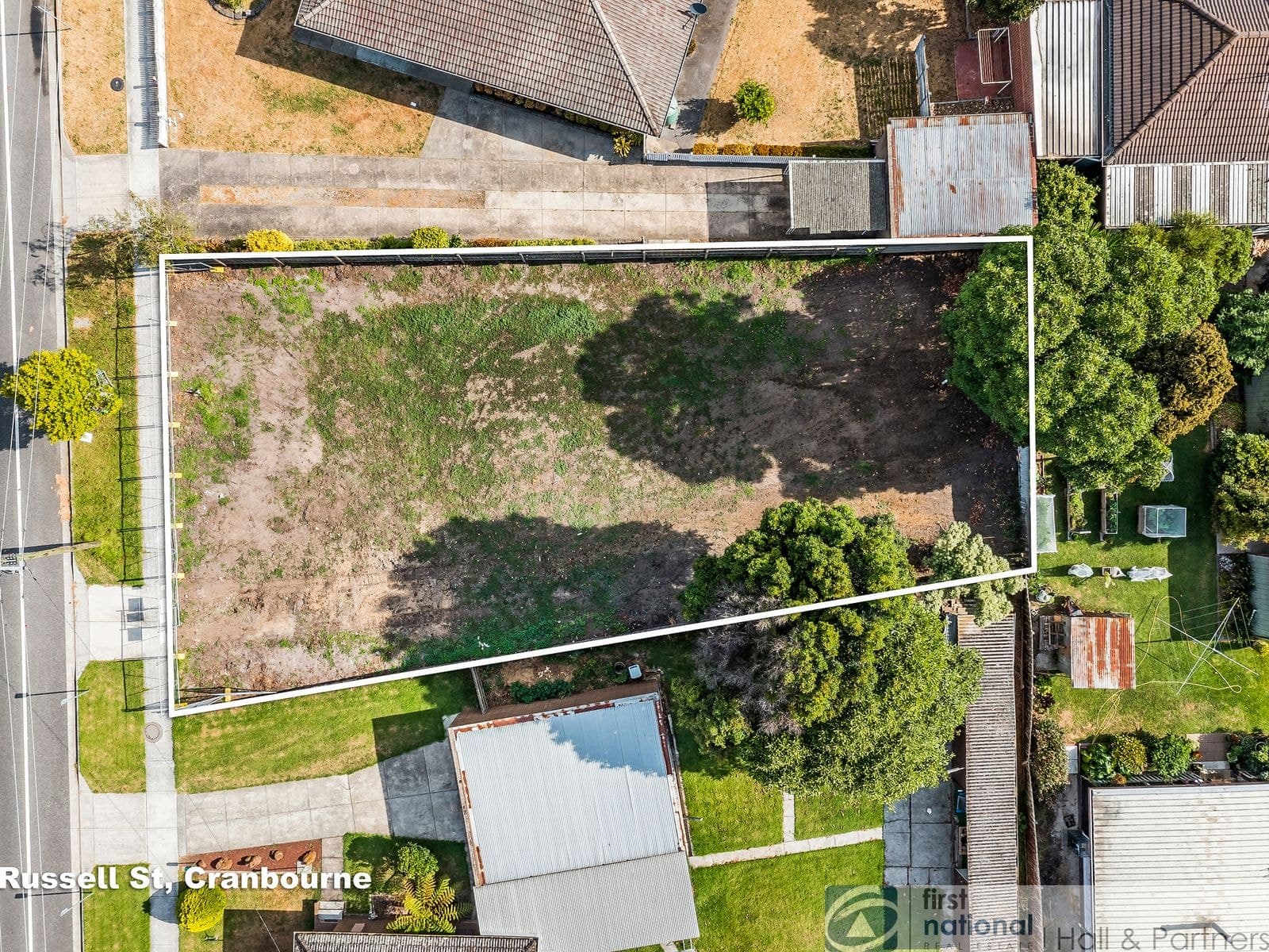 11 Russell Street, Cranbourne VIC 3977, Cranbourne - Image 1