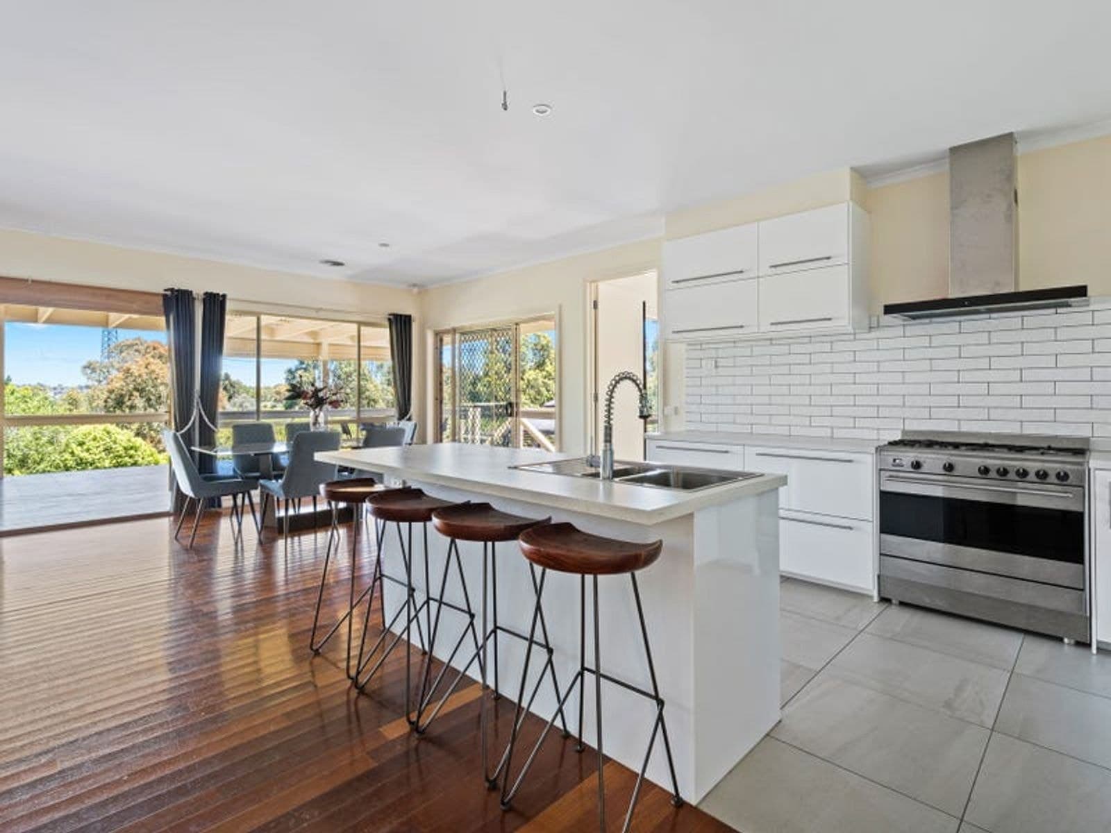 6 Roselillian Court, Warrandyte VIC 3113, Warrandyte - Thumbnail 7