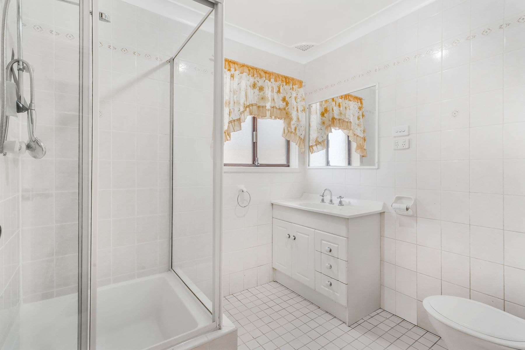 77A Linda Street, Fairfield Heights NSW 2165, Fairfield Heights - Thumbnail 6