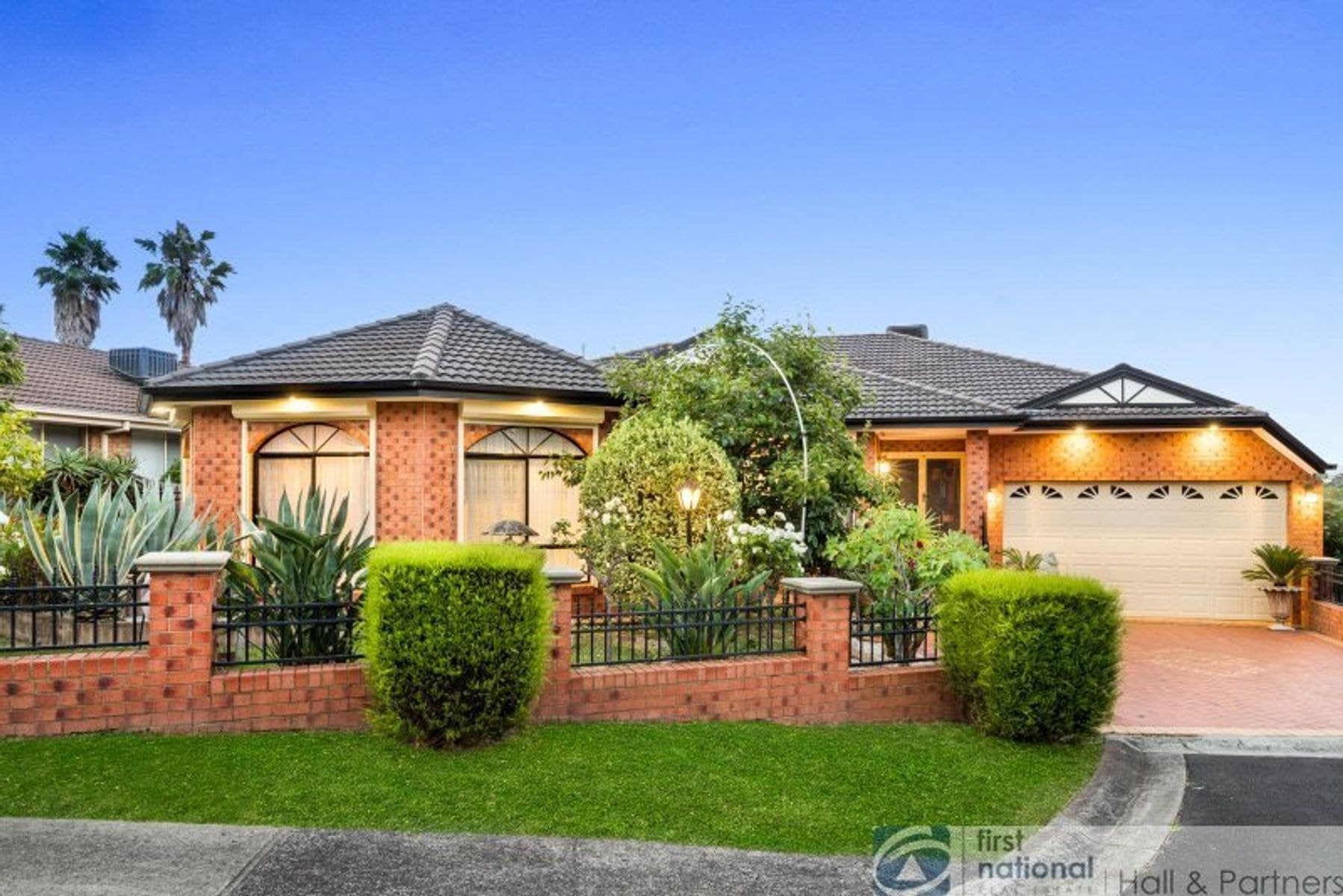 4 Oakleaf Place, Narre Warren South VIC 3805, Narre Warren South - Image 1