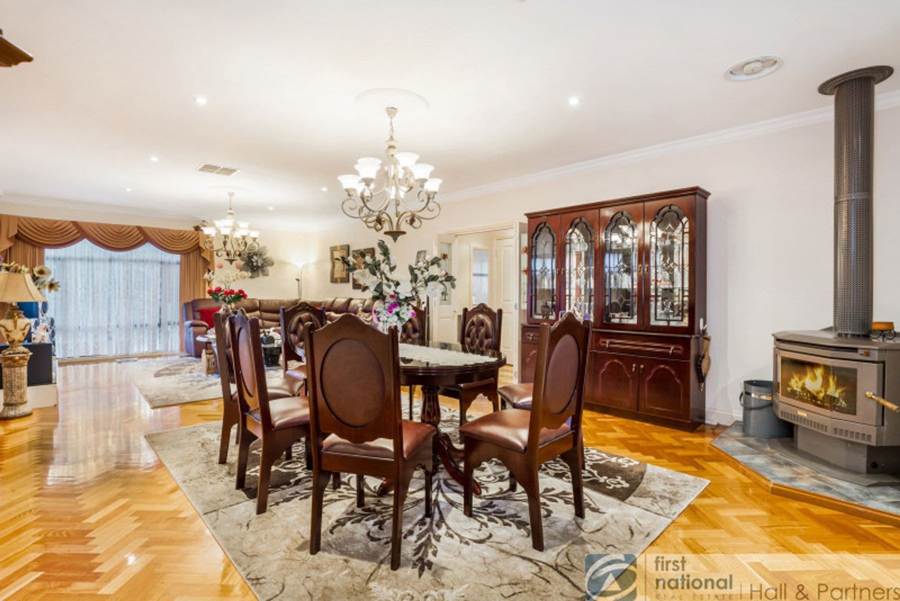 4 Oakleaf Place, Narre Warren South VIC 3805, Narre Warren South - Thumbnail 2
