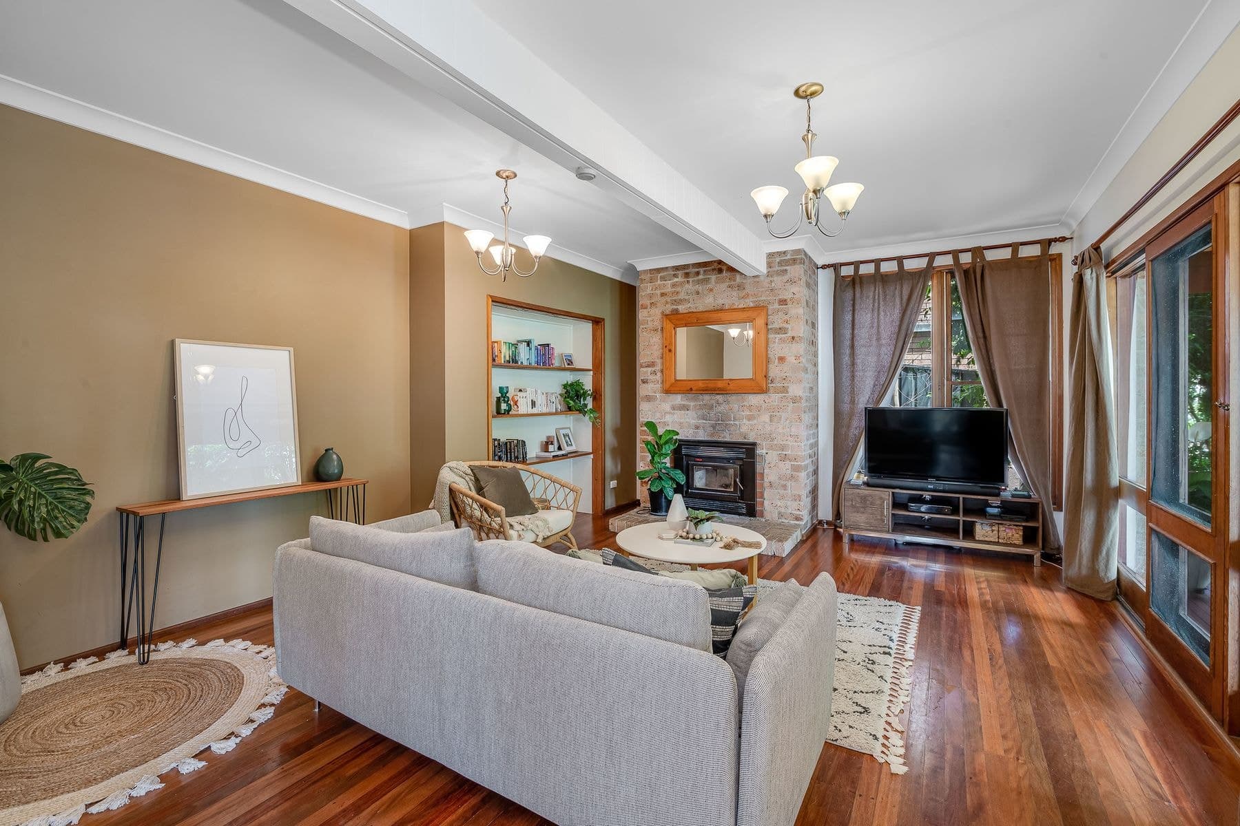 42 Crescent Road, Charlestown NSW 2290, Charlestown - Thumbnail 2