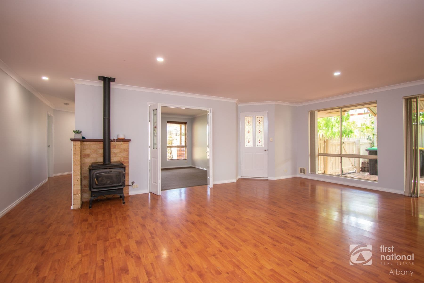 20 Lakeside Drive, McKail WA 6330, McKail - Thumbnail 6