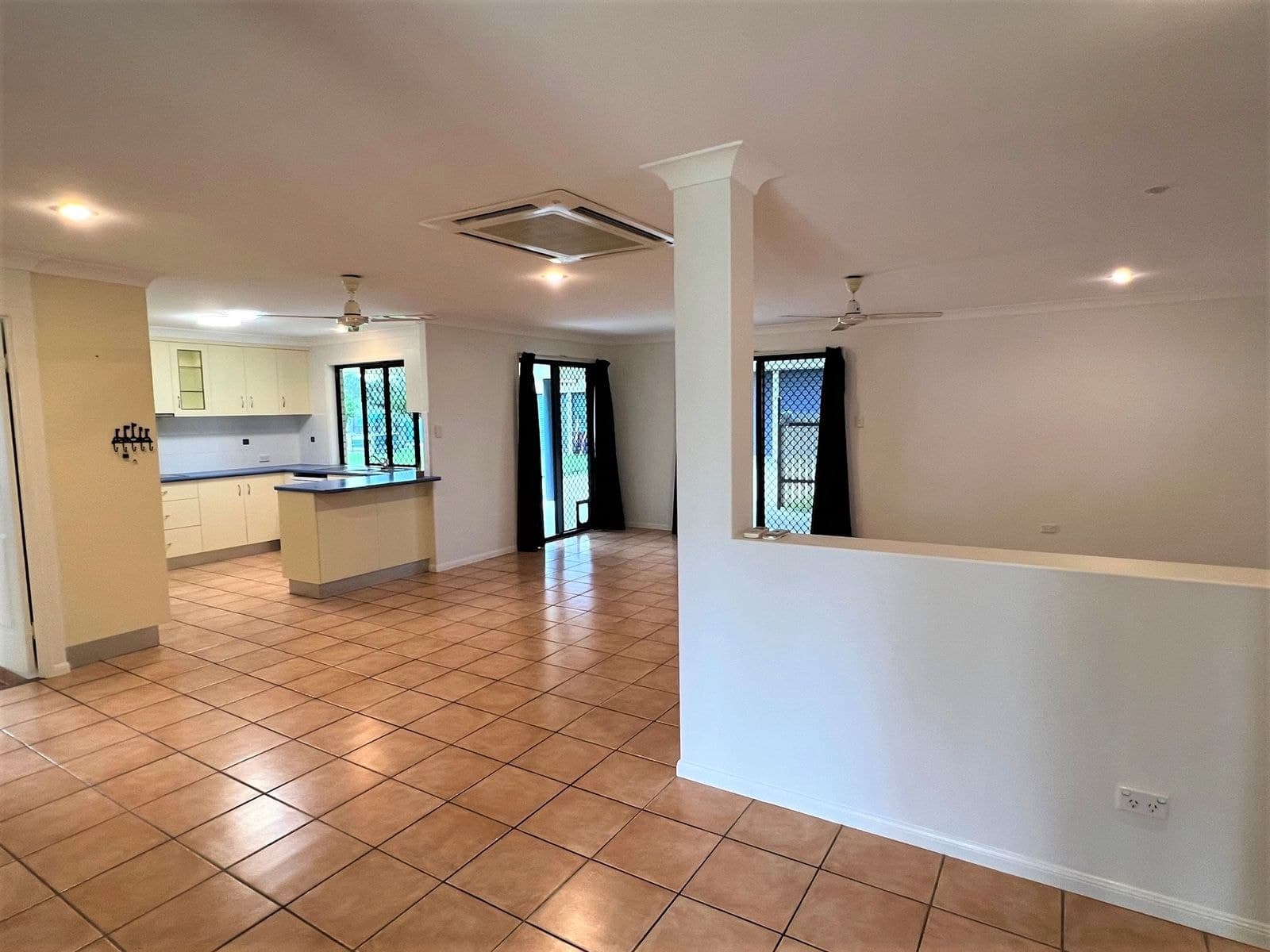 6 Hans Christian Street, Sarina QLD 4737, Sarina - Thumbnail 4