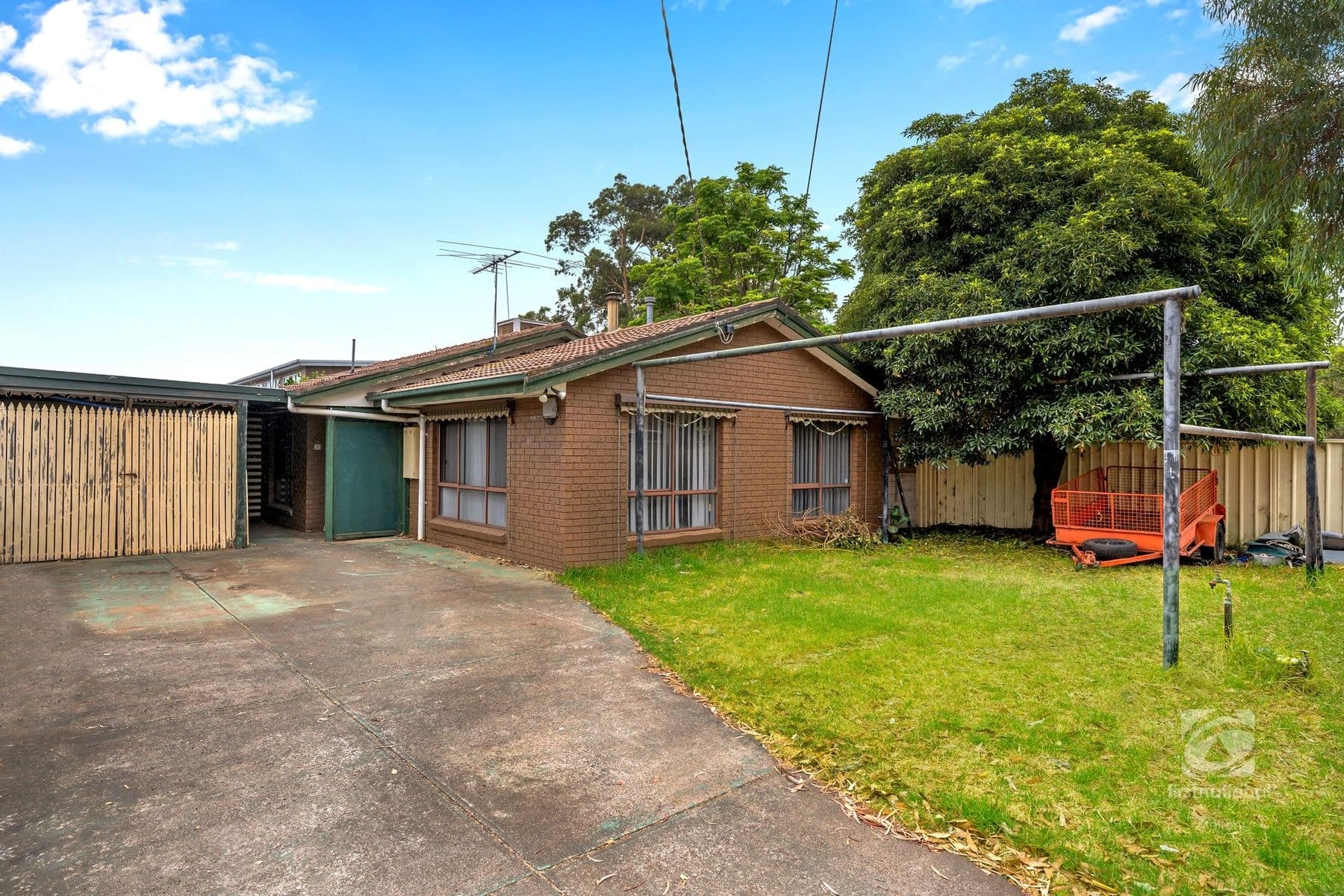 12 Murray Street, Melton South VIC 3338, Melton South - Thumbnail 2