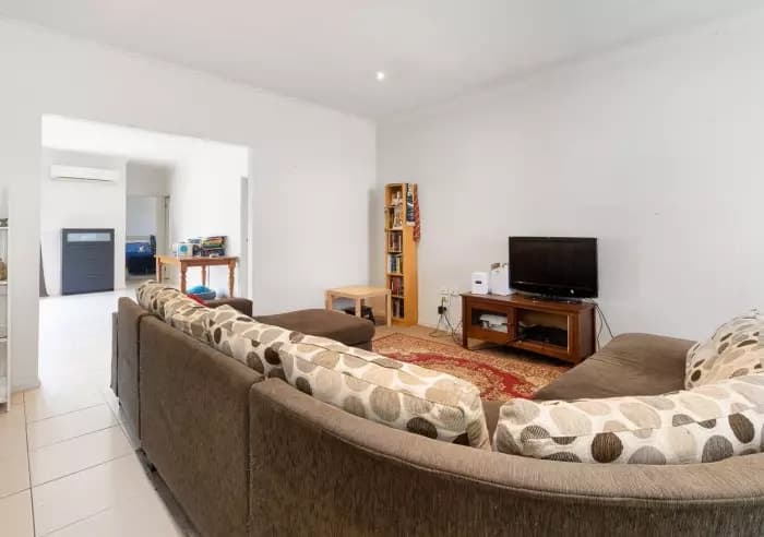 1A Cricklewood Ave, Frankston, VIC, Frankston - Thumbnail 4