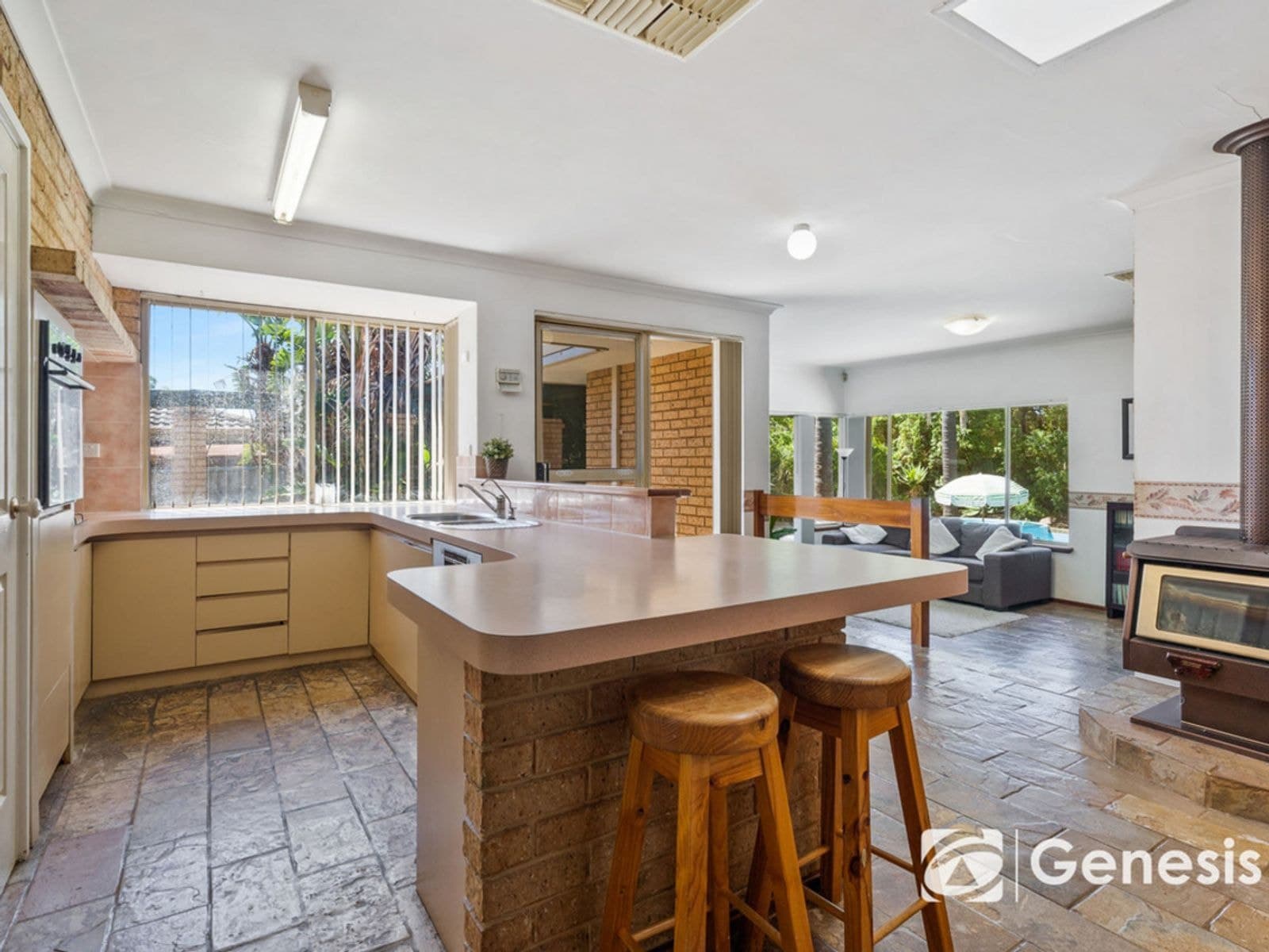 6 Boronia Close, Camillo, WA 6111, Camillo - Thumbnail 6