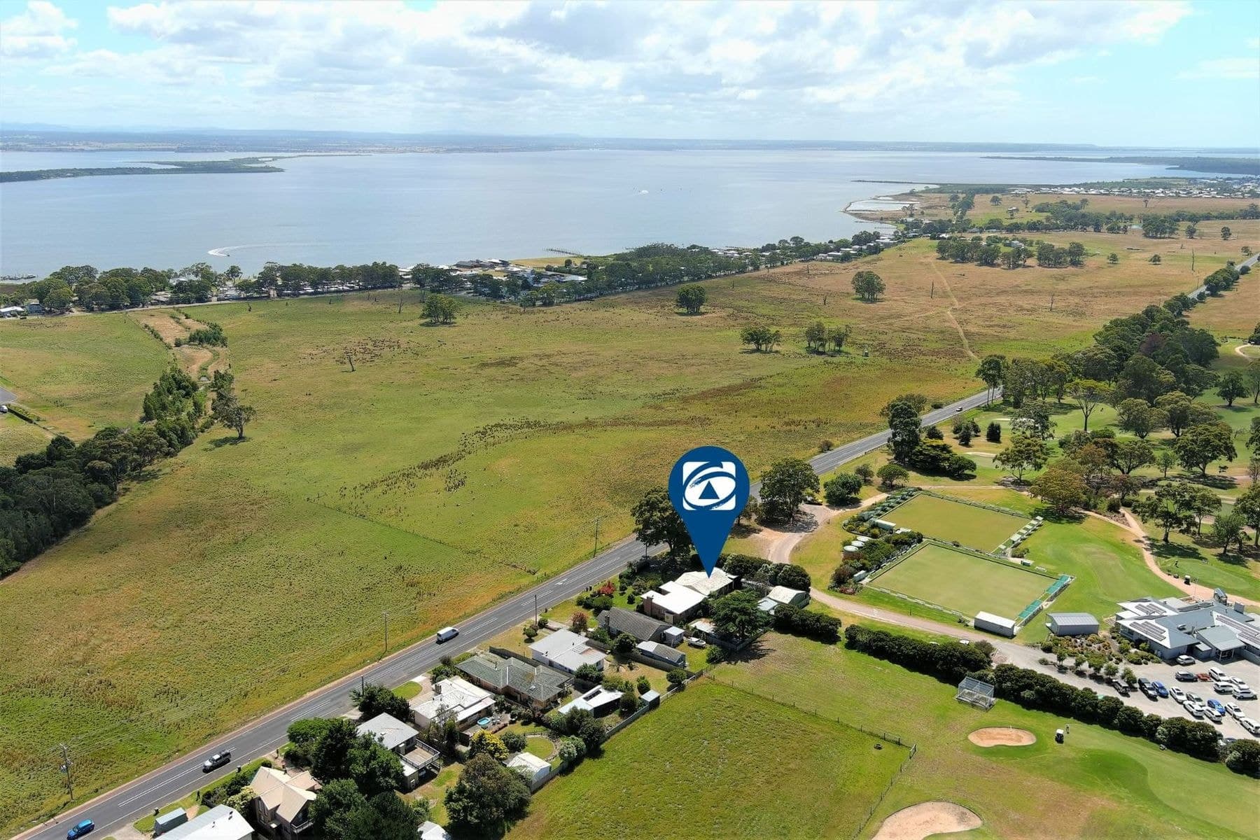 1084 Paynesville Road, Eagle Point VIC 3878, Eagle Point - Thumbnail 2