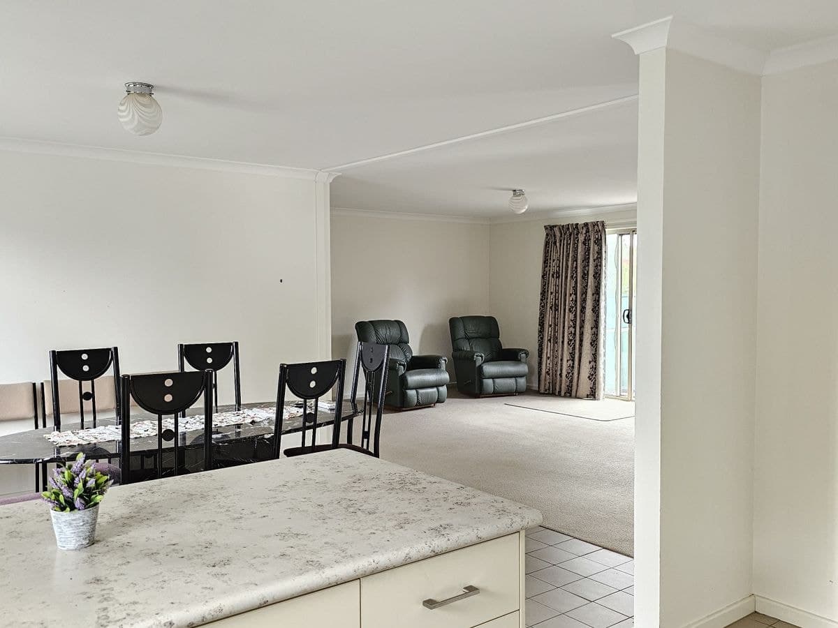 28 Cooper Lane, Walpole, Walpole - Thumbnail 4