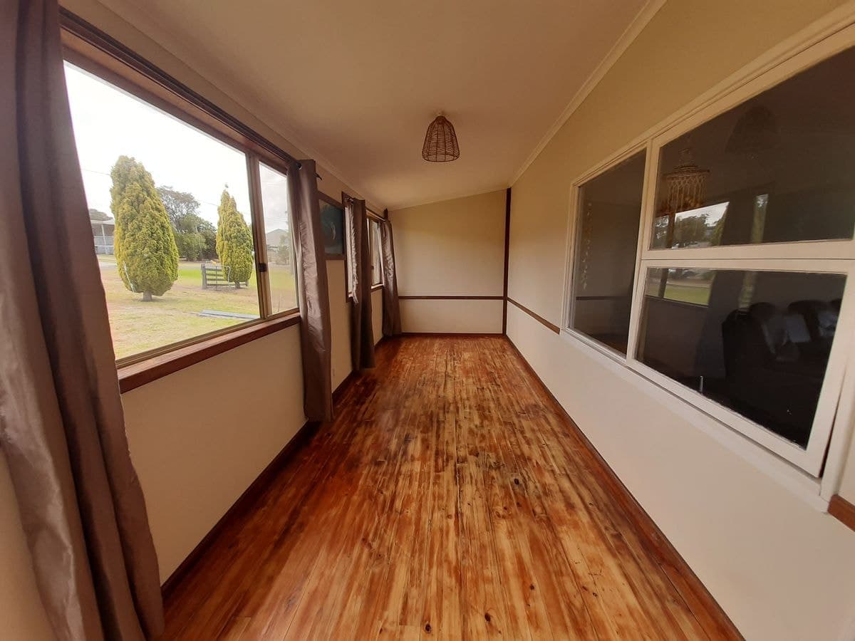 21 Walpole Street East, Walpole, Walpole - Thumbnail 2