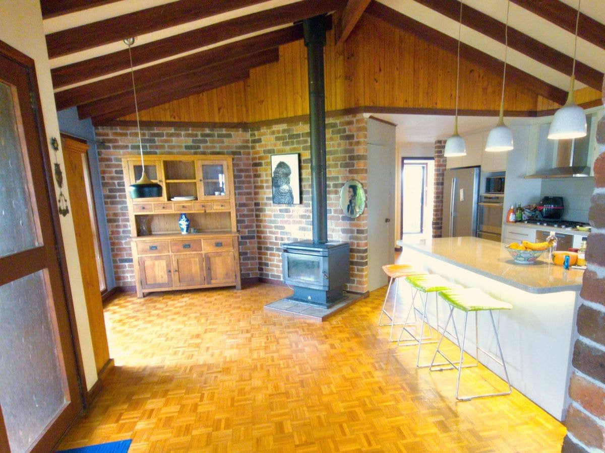 18 Latham Avenue, Walpole, Walpole - Thumbnail 5