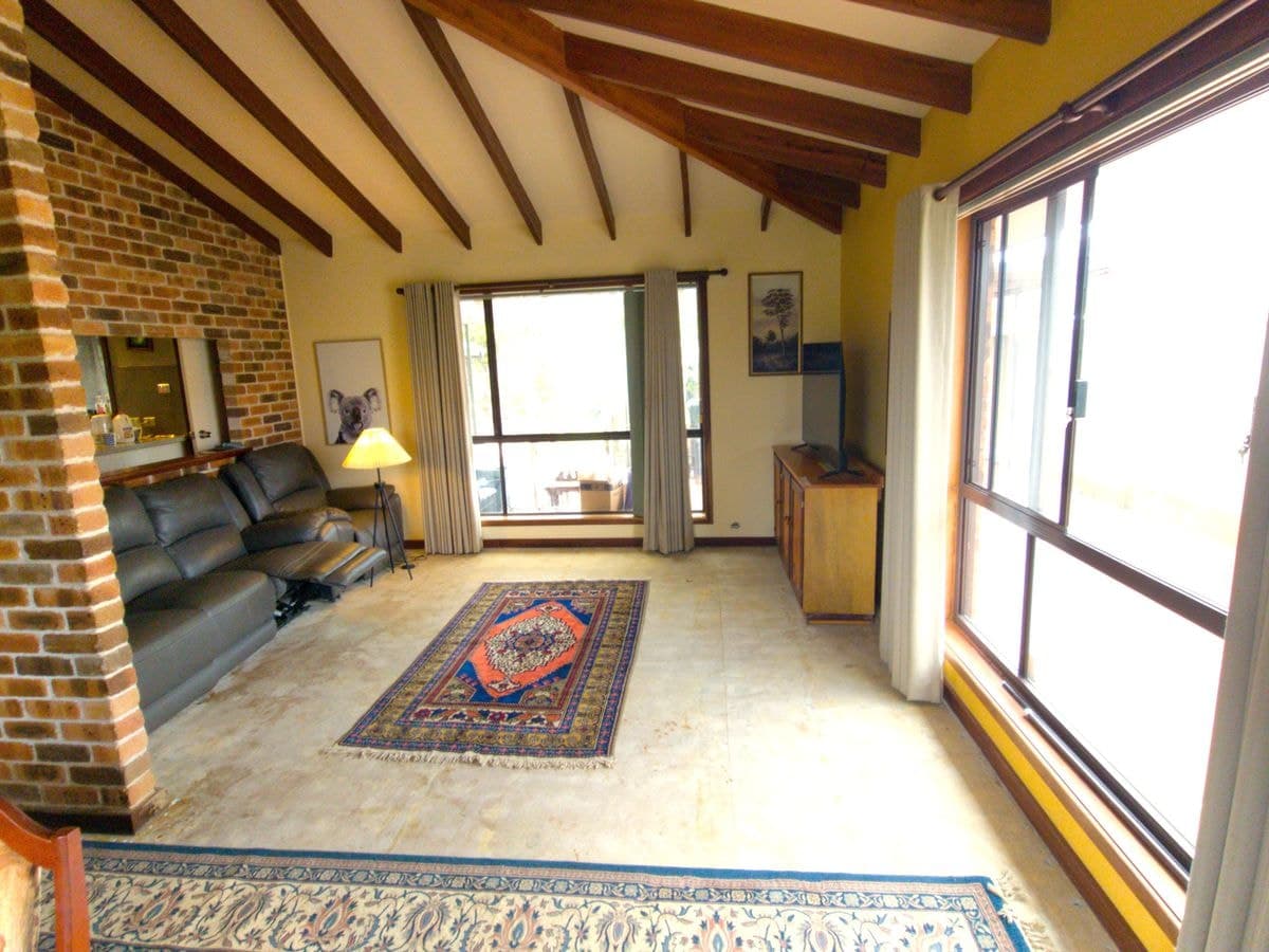 18 Latham Avenue, Walpole, Walpole - Thumbnail 6