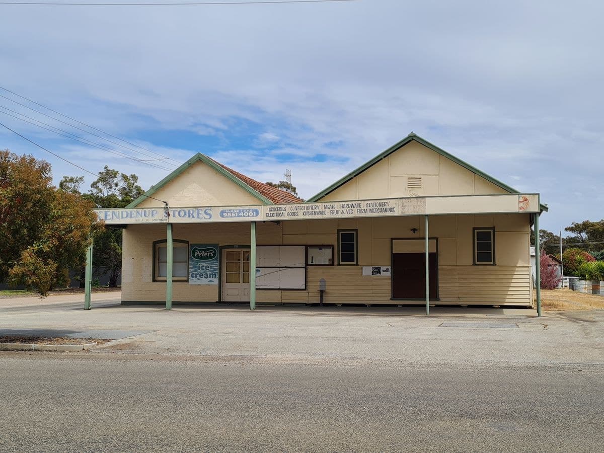 57 Hassell Avenue, Kendenup, Kendenup - Thumbnail 2