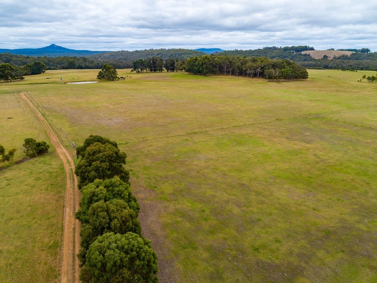 Lot 13070, Lot 13070 bridge road..., Lot - Thumbnail 2