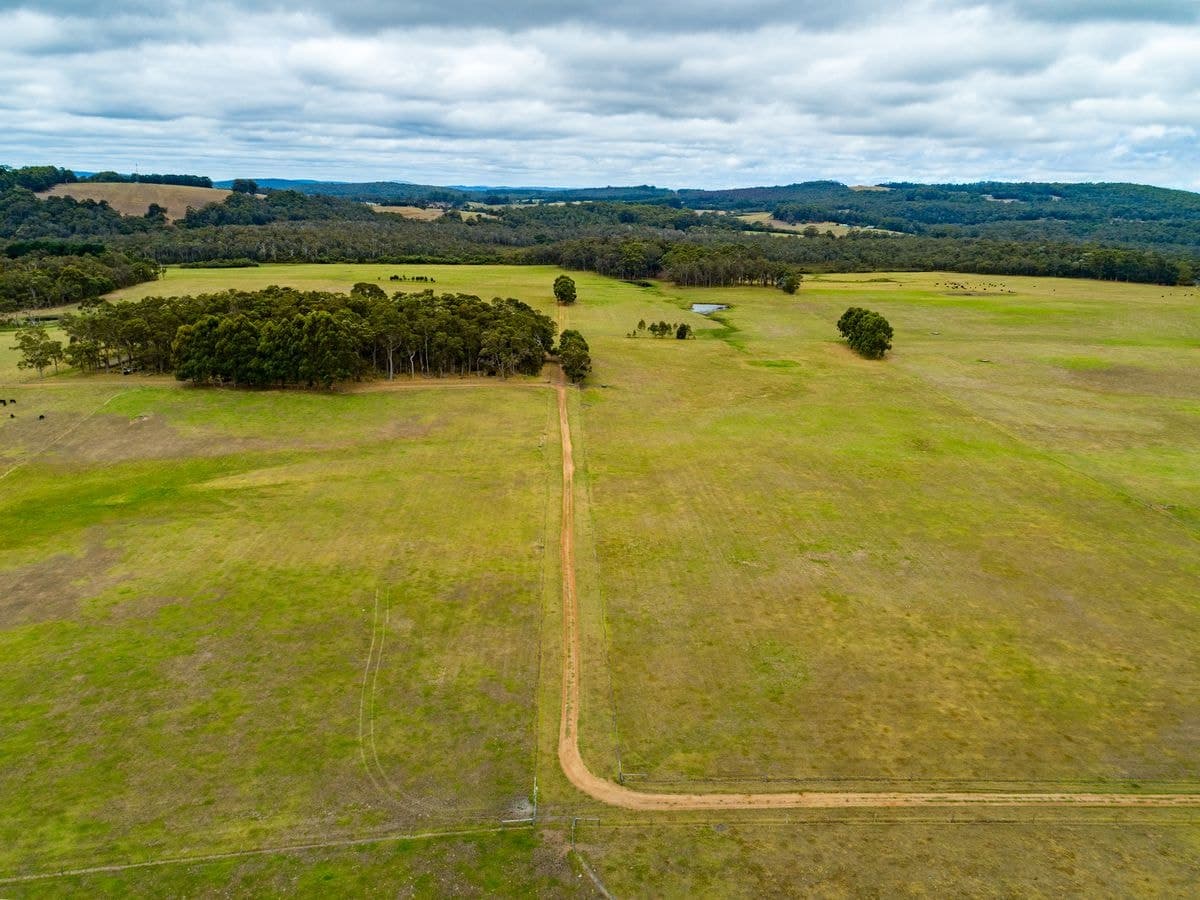 Lot 13070, Lot 13070 bridge road..., Lot - Thumbnail 8