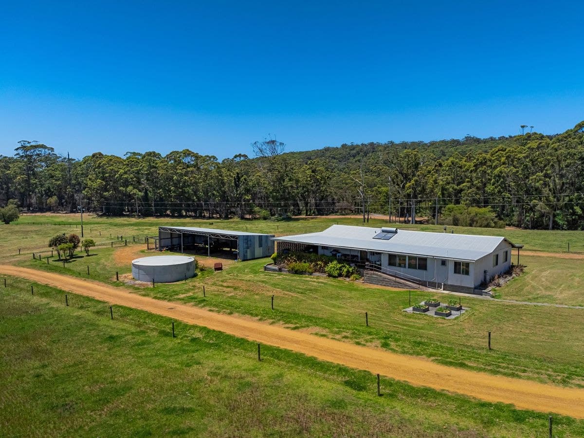 203 Clarke Road, North Walpole, North Walpole - Thumbnail 7
