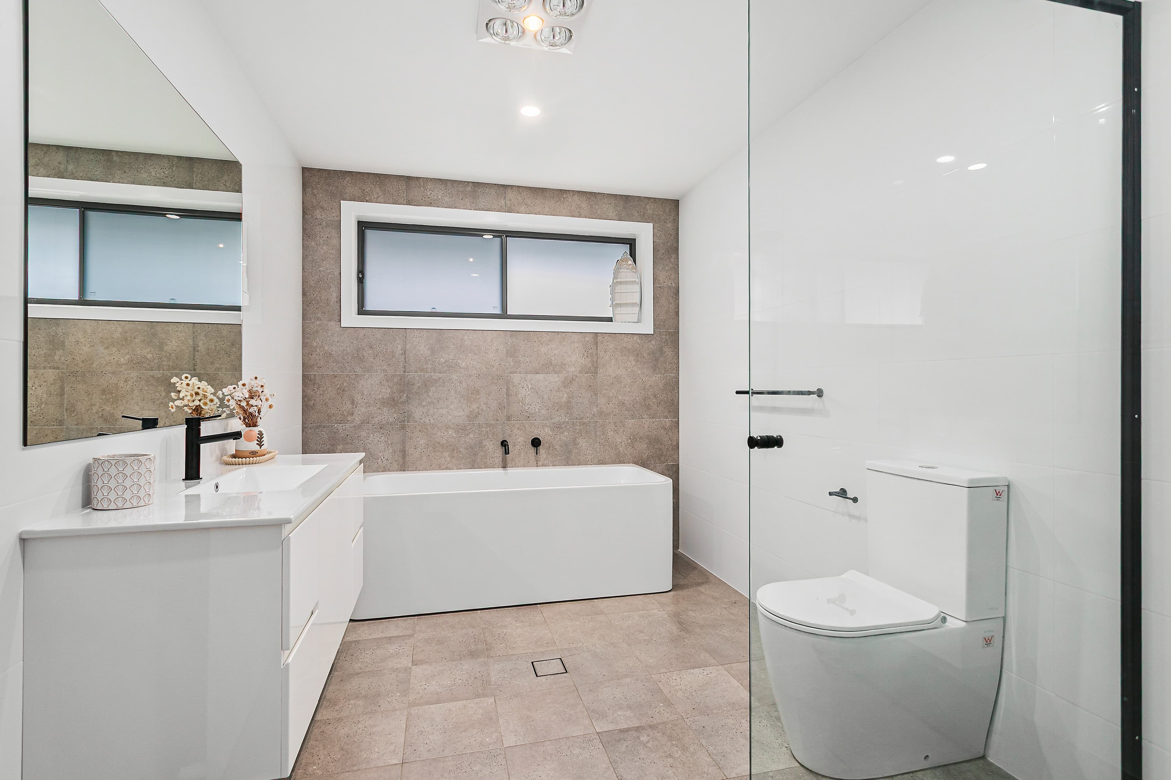 10a Upland Chase, Albion Park, Albion Park - Thumbnail 4