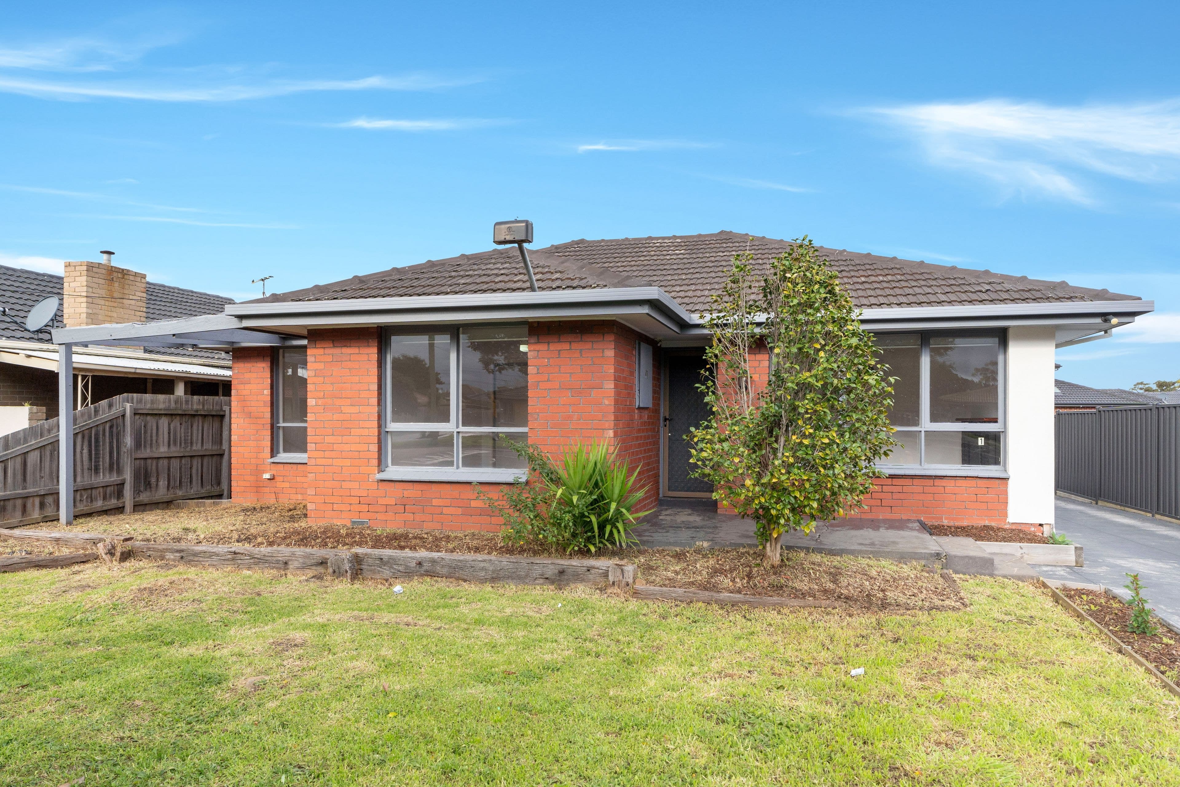 1/91 Dianne Avenue, Craigieburn VIC 3064, Craigieburn - Image 1