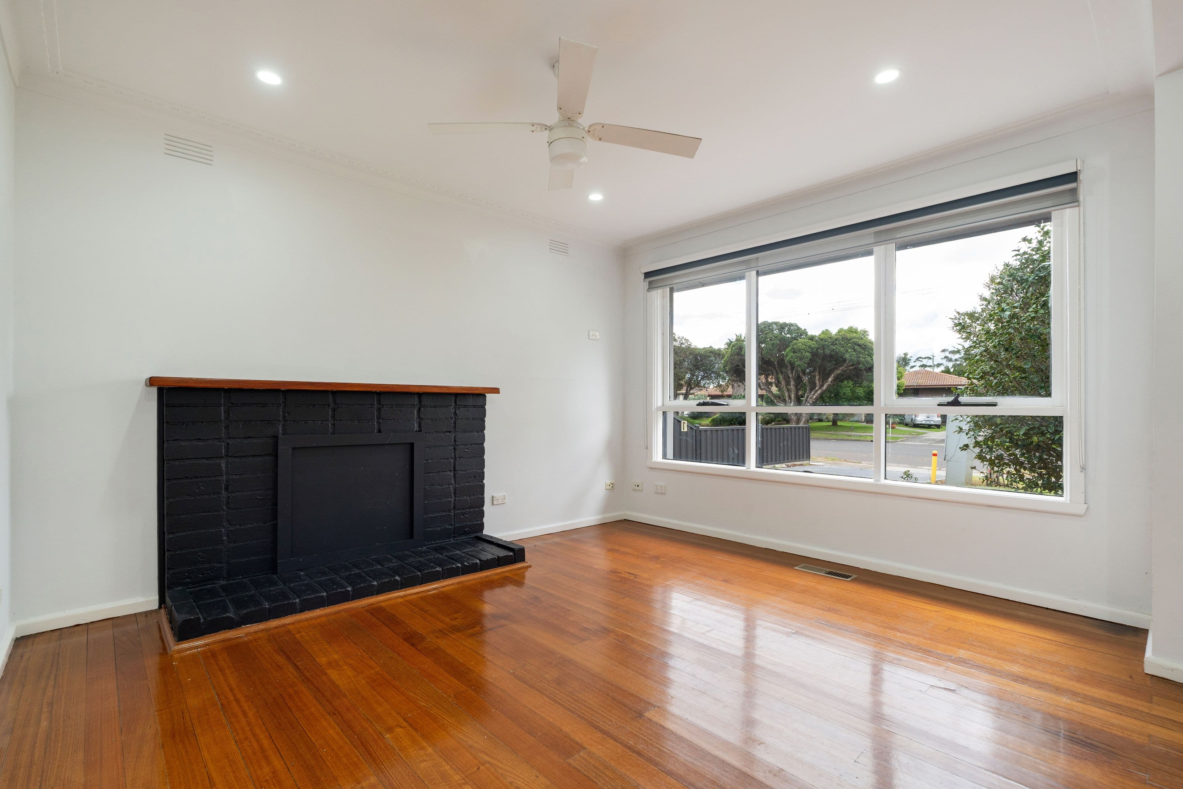 1/91 Dianne Avenue, Craigieburn VIC 3064, Craigieburn - Thumbnail 2