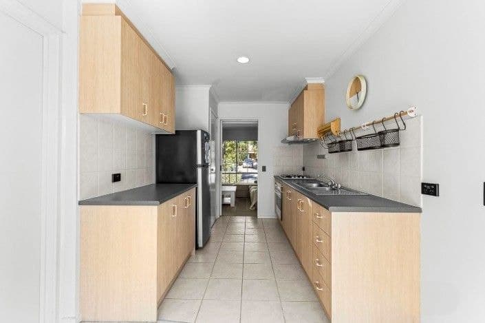 17 Killerton Crescent, Heidelberg West VIC 3081, Heidelberg West - Thumbnail 2
