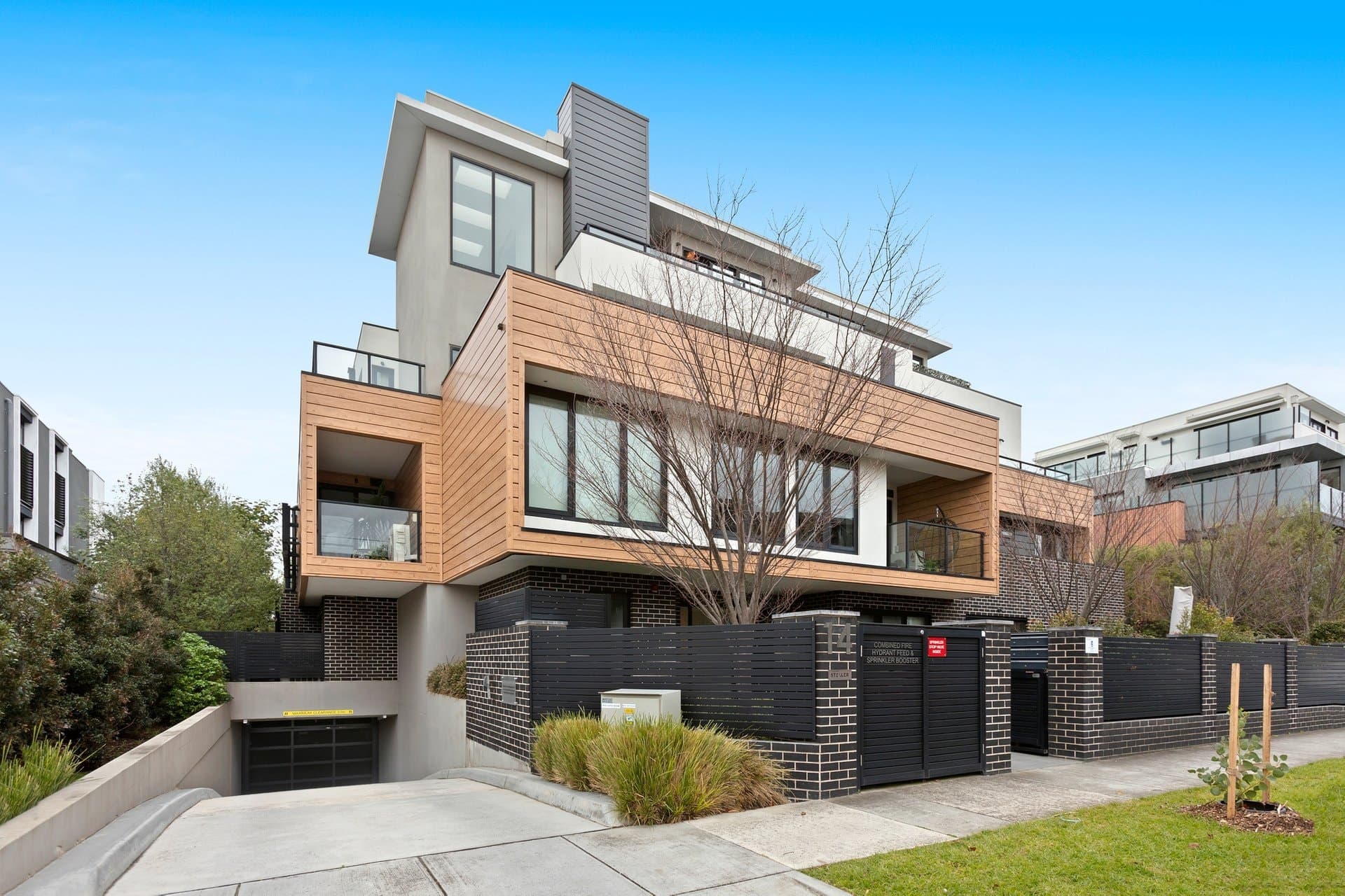 102/14 Elliot Avenue, Carnegie - Image 1